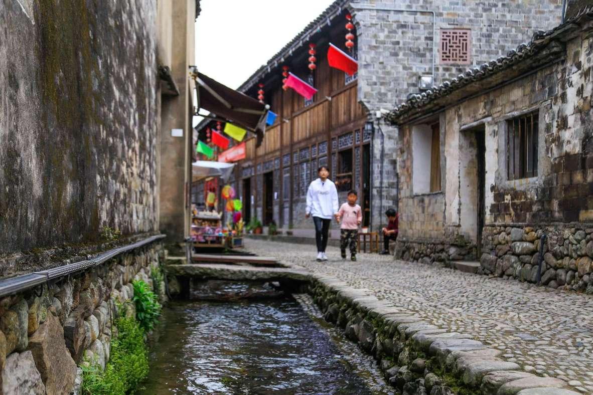 你住过多贵的酒店，住天价酒店是什么样的体验？游戏画面